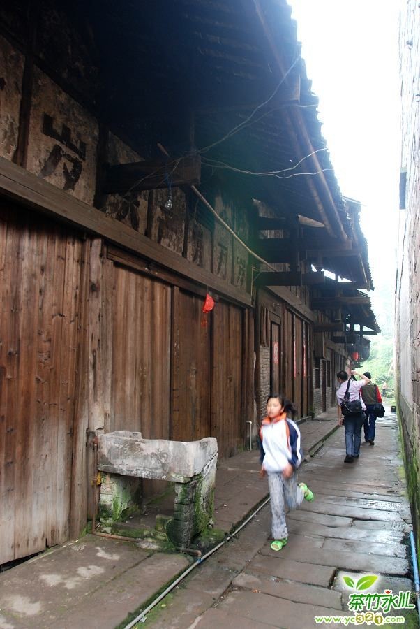 20090518_44271b628bcf82556827Ji4rzYeiINyn.jpg