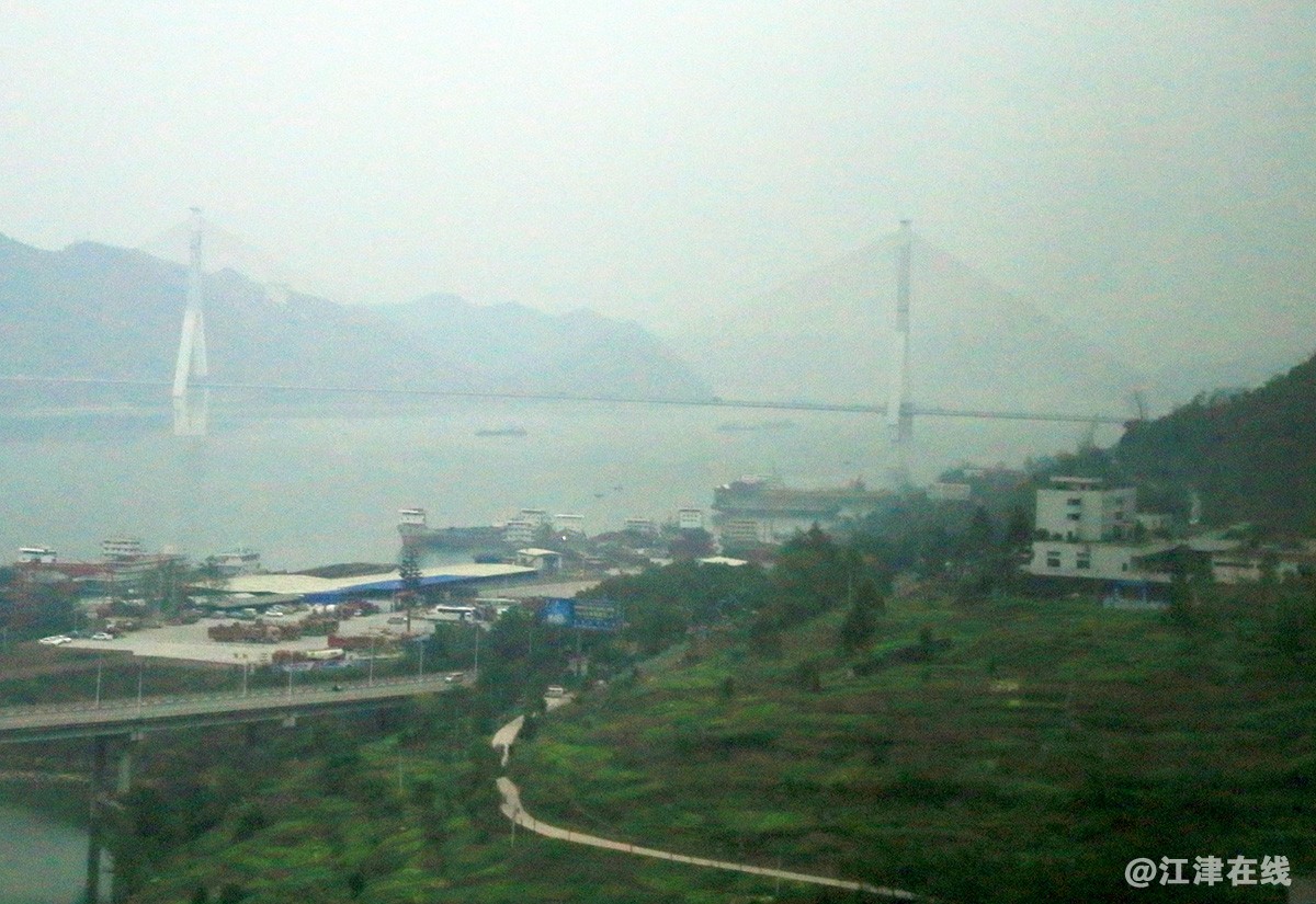 渝深 (4).jpg