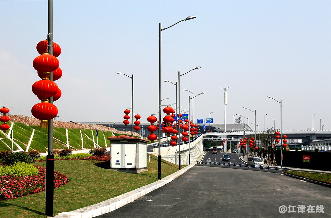 重庆西站 (20).jpg