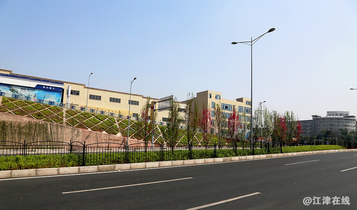 重庆西站 (28).jpg
