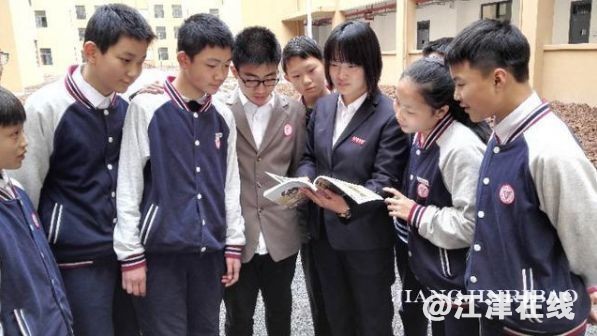 4ccc6a8f56341c2302ab26.jpg