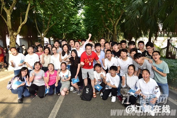 d56d43a8-eb92-4729-90b3-68c62b705ce3.jpg