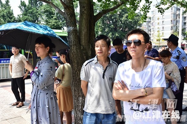 d831ac72-bc45-4284-9760-ce14fa4503d0.jpg