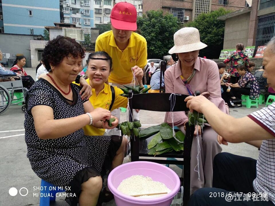 关爱三线老军工，江津永进义工在行动
