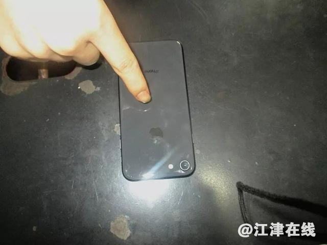 15325542563769d306213d1.jpg