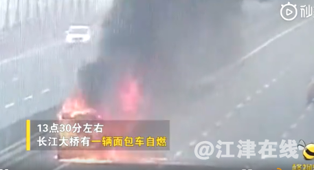 E08928DB-7AE8-46df-9A99-7949DA84D6E5.png