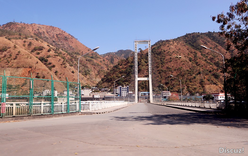 二滩水电站水库 (3).jpg