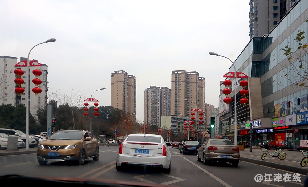 乐山市容 (7).jpg