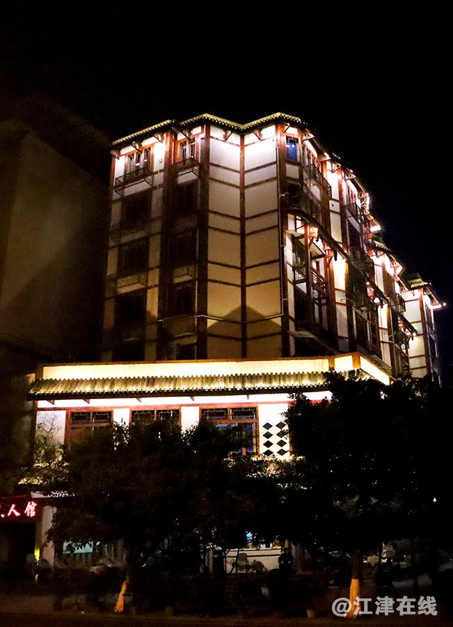 乐山市容 (20).jpg