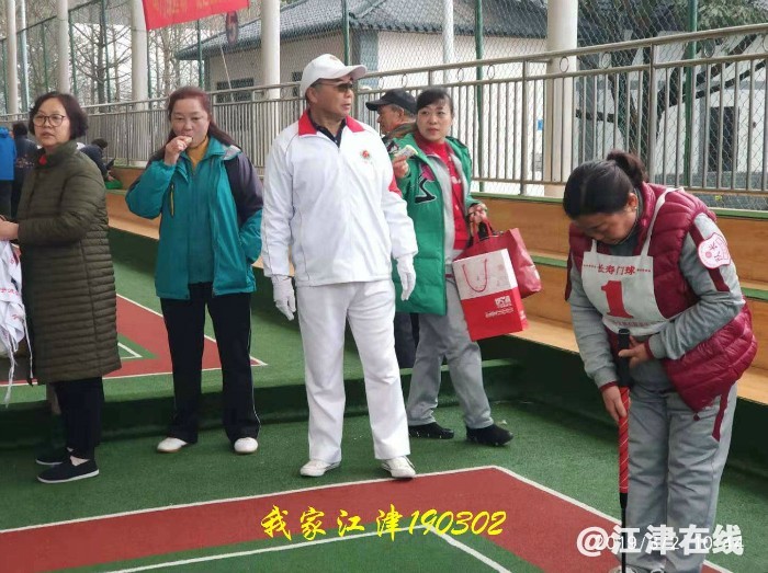 124237xht8s8humpb228hh.jpg