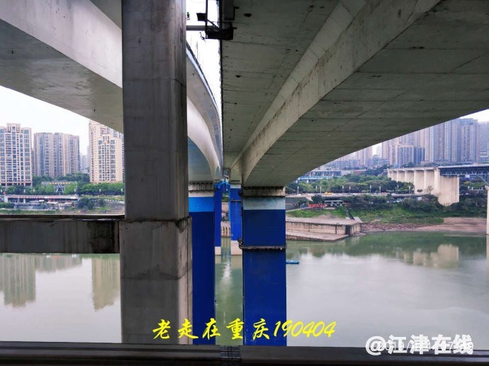 001thRdnzy7sVBmz4BC14&690.jpg