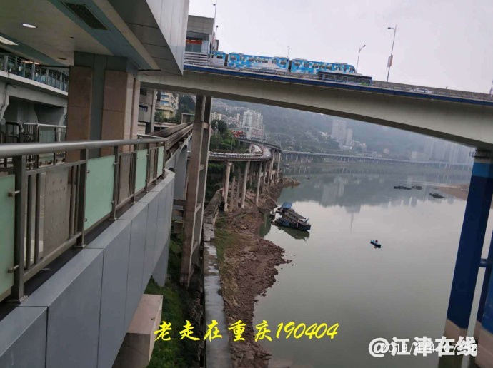 001thRdnzy7sVBvKRscc8&690.jpg