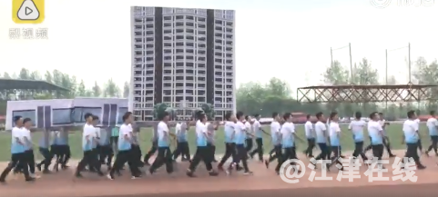 82F73D7E-DA5D-49d1-871C-3785981D5AC3.png