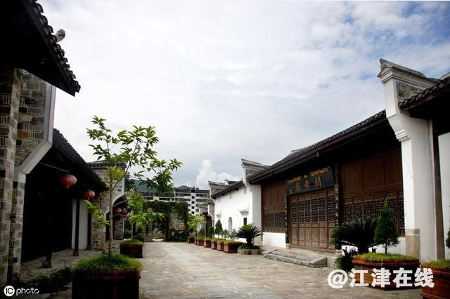 fdc59fe2-1497-477a-97be-4554f2e78c7a.jpg