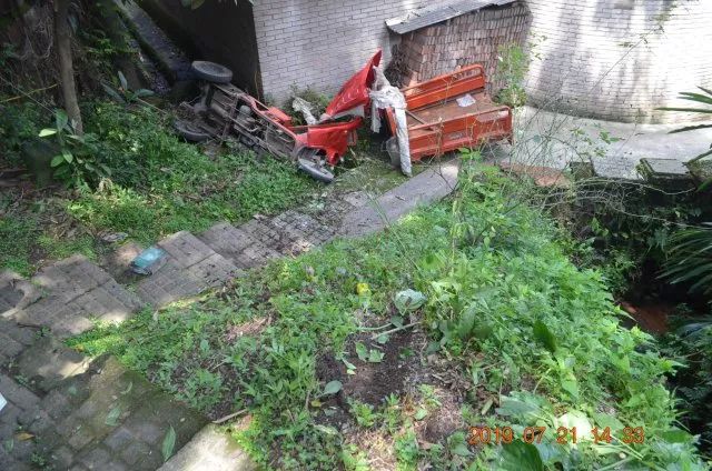 200557y3od450j500gjdjk.jpg