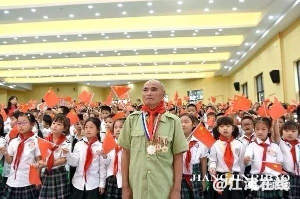 display_picture.php?url=https%3A%2F%2Fmmbiz.qpic.jpg