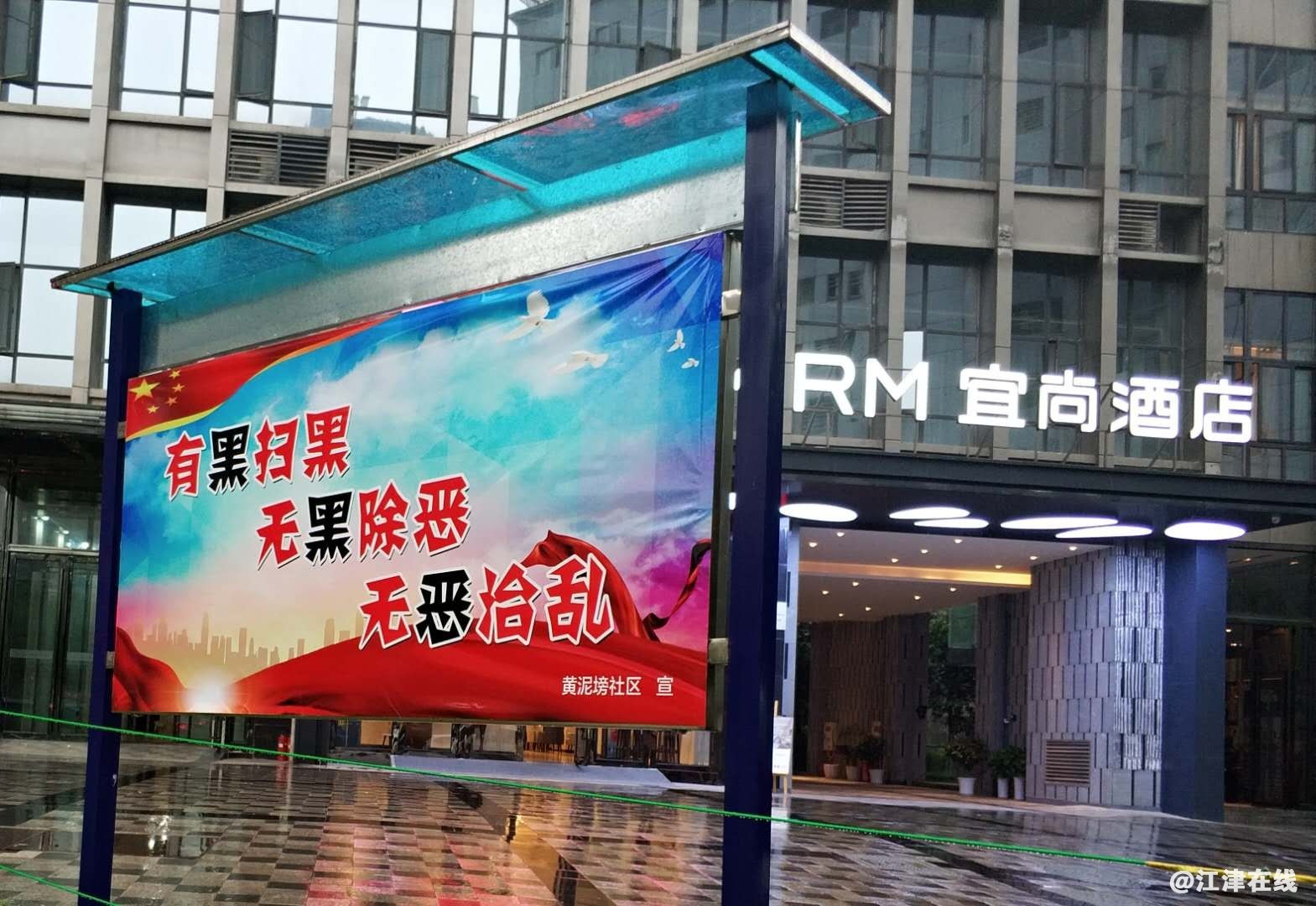 083930pclnlqa611zzl1xn.jpg
