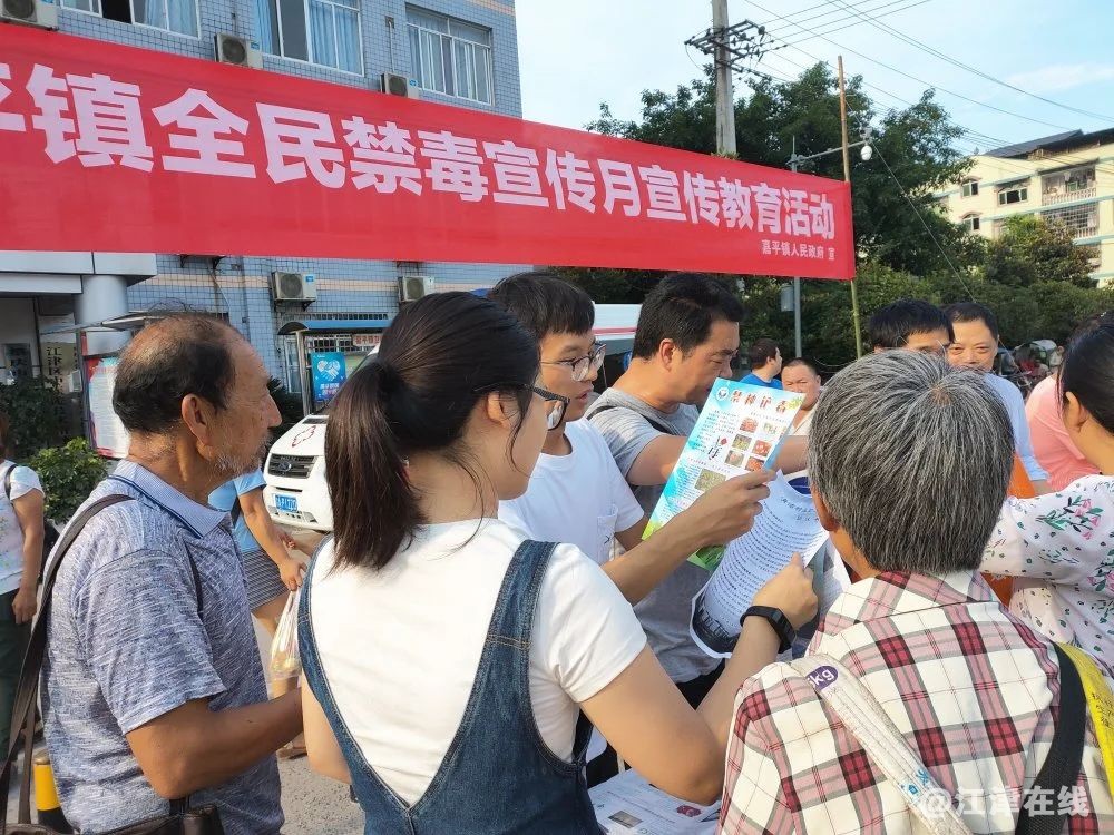 ce437204a03de4f144c52a27b14e02bb.jpg