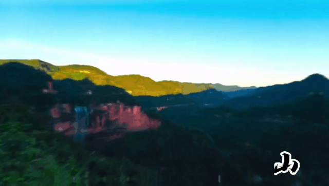 d8000d211204cd22b3a0ef9c3325b3f2.gif