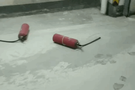 2f9563d6dfc5a089d2b1d138e31d8ad6.gif