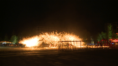 53ad12bf406e0780f8b31c55a5dd1de0.gif