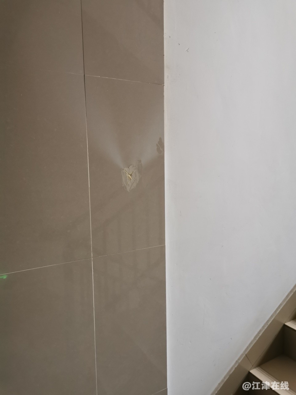 front1_0_FhgXmgf0ExZG6a7UKSxw4Nod7h7L.1618155496.jpg