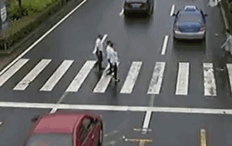 91877e1b03640a243c658d996d917bfa.gif
