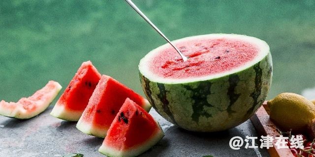 8710d92c3b6f2aa04d8f1a58f59ebc29.jpg