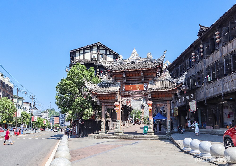 古镇 (1).jpg