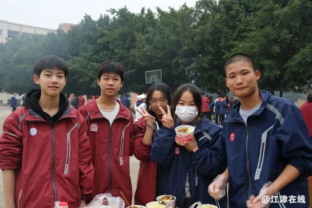 9d78a5f195e96572abea2bab80a562e2.jpg