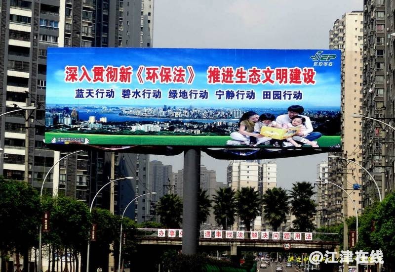 192246ia01109gw5945w1p.jpg.thumb.jpg