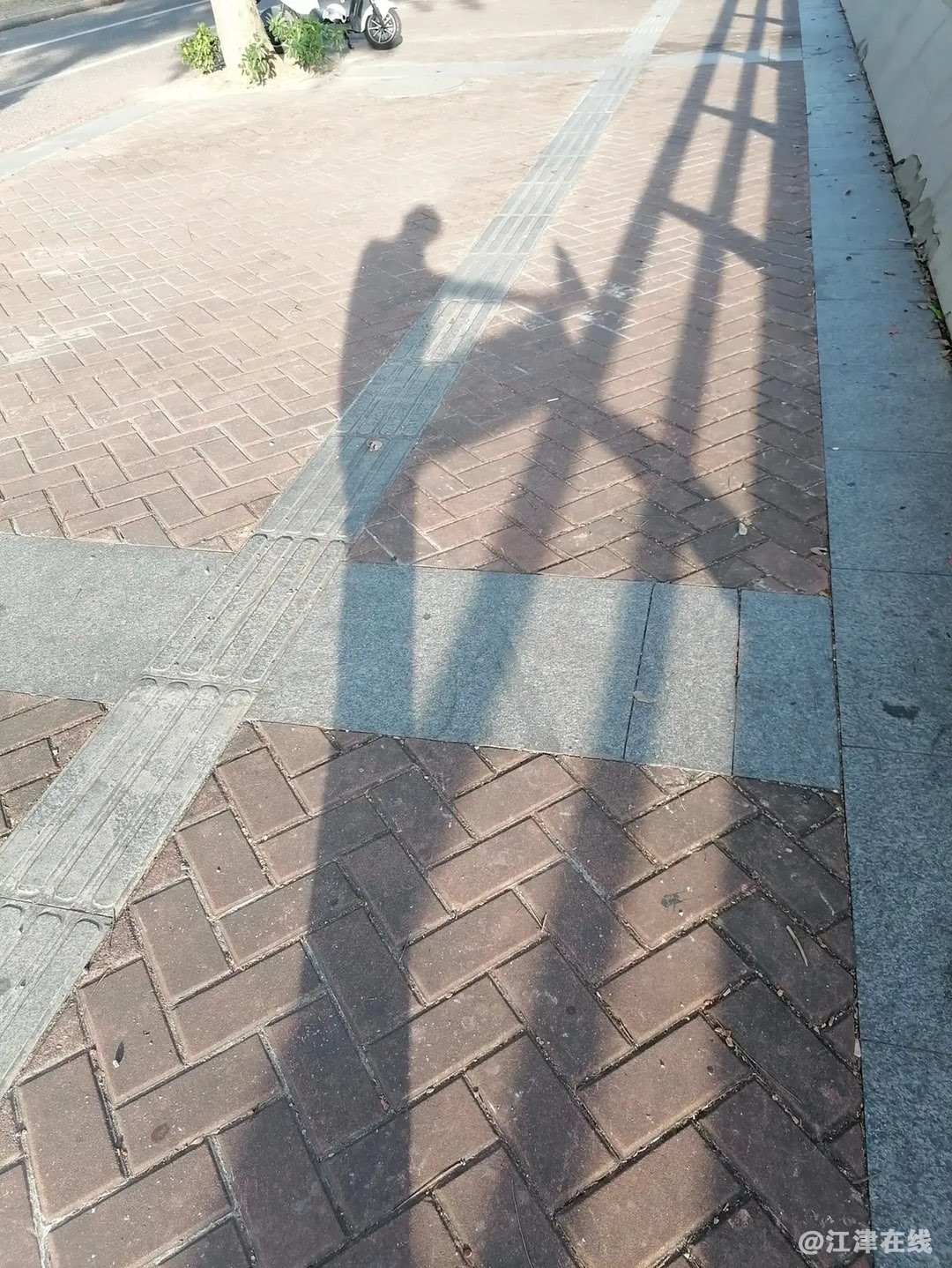 20221102091554front1_0_281628_Fq_095WBrGwPeFIMHAQJbiNMynLS.jpg