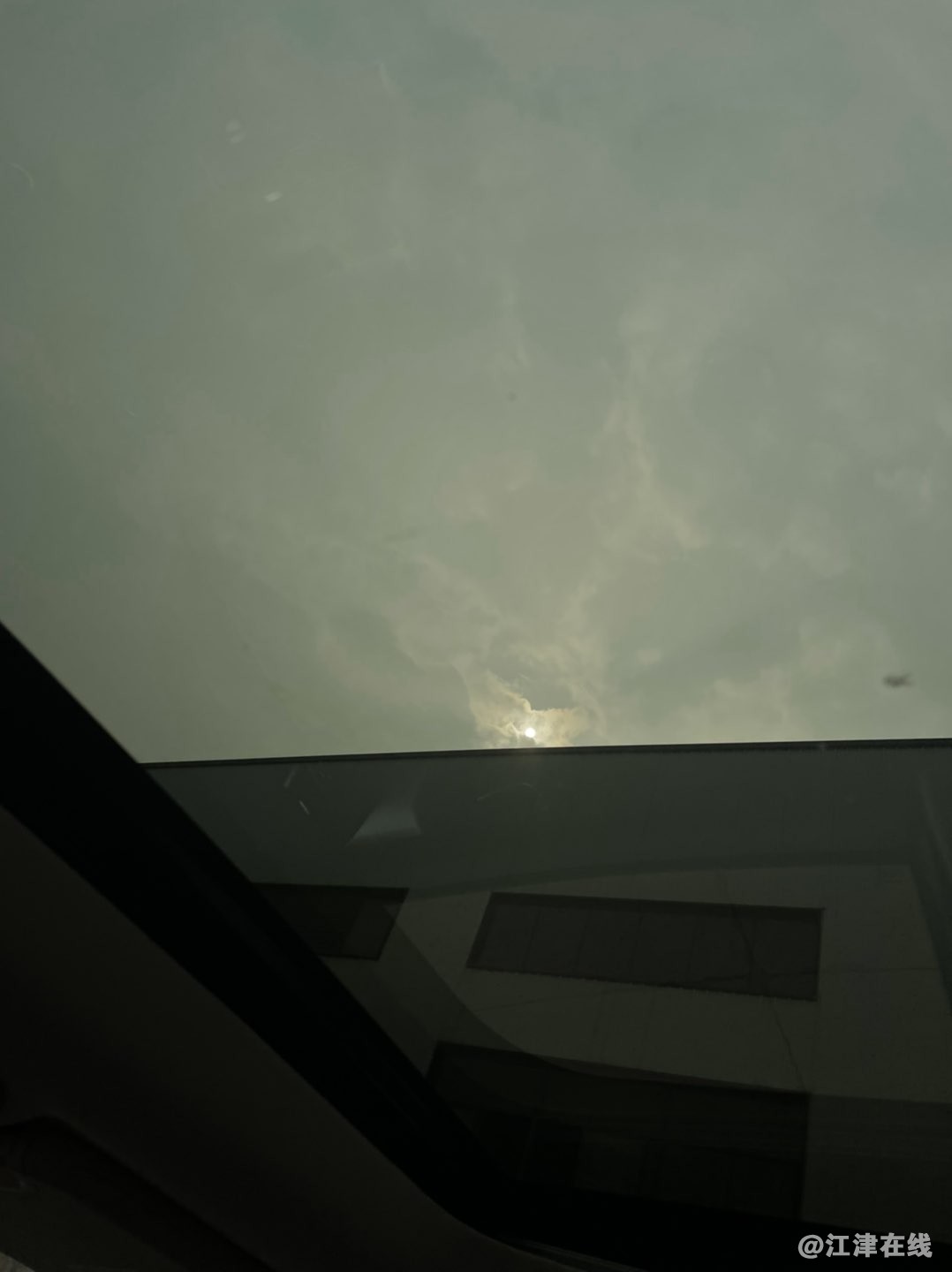 20221110111203front1_0_281628_FrPrNFYtPas3w164yizgL_x0Fe4h.jpg