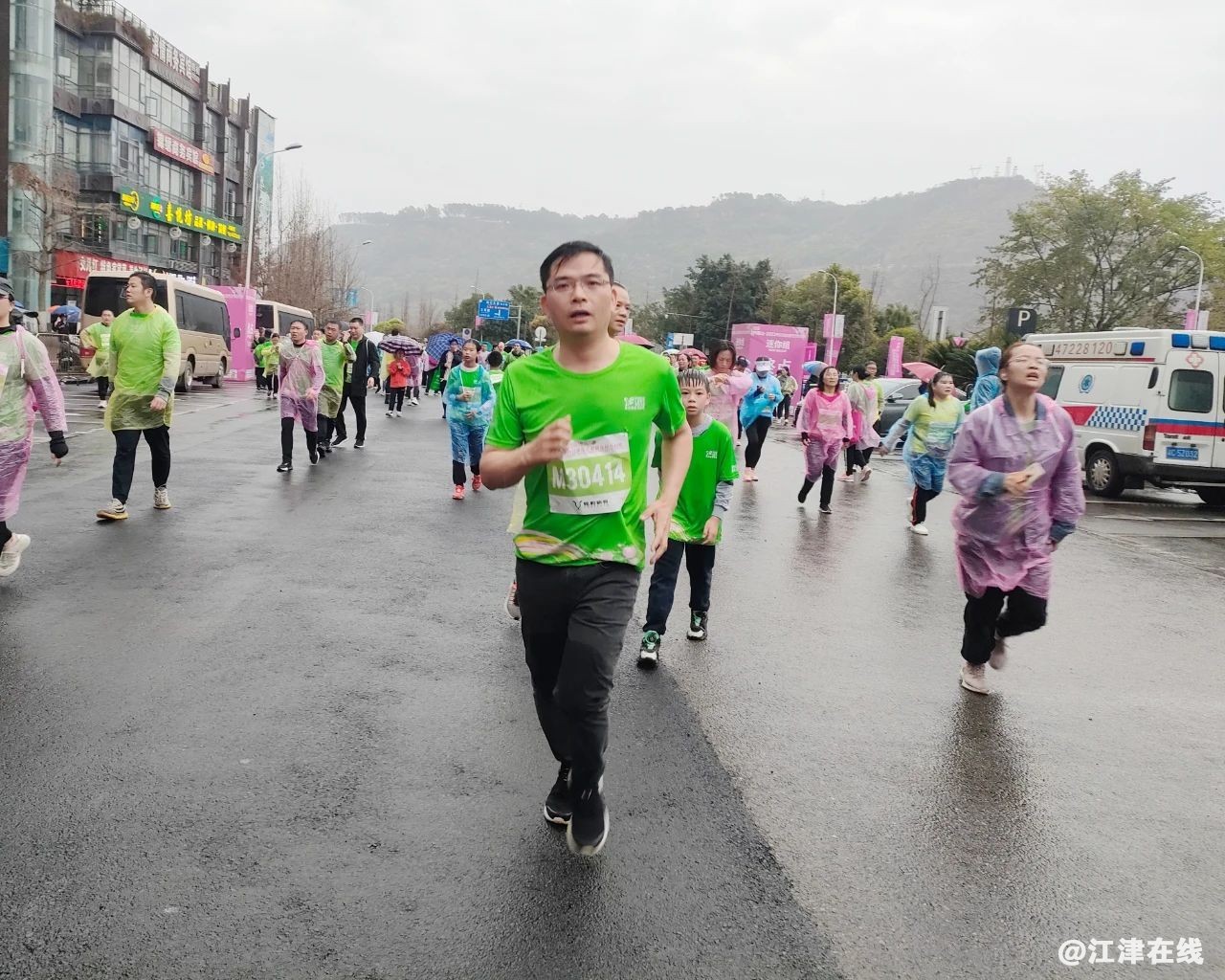 df267188f4513e89132fc83cfcbd2335.jpg
