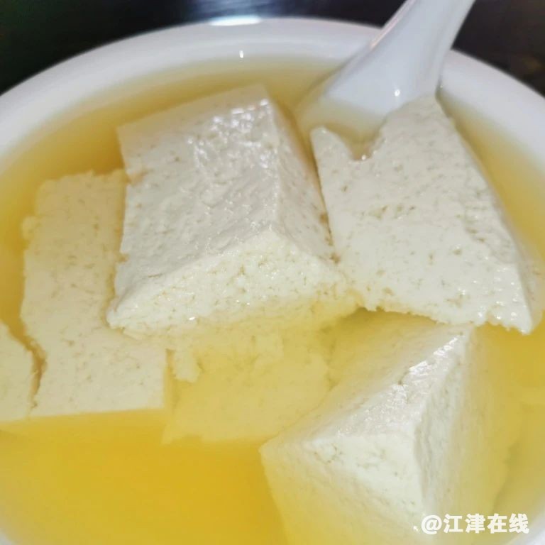 c8d1383a02bf9a8a8de00c349a3b9e18.jpg