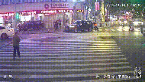 b94467d5d405fff236d5b0757a4df951.gif