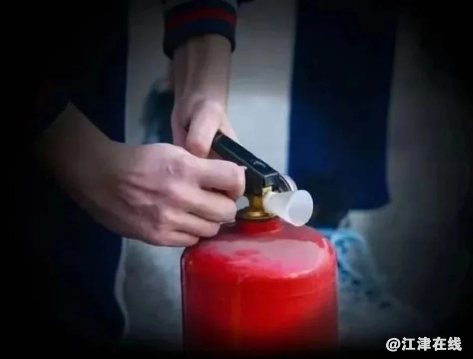 ddfaaeac8ae2472b5d698a250ae1e3af.jpg