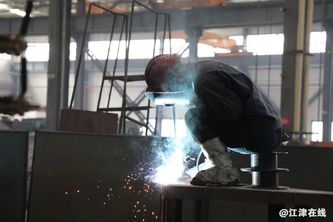 a65c47aef570c48280b481b0d1e69265.jpg