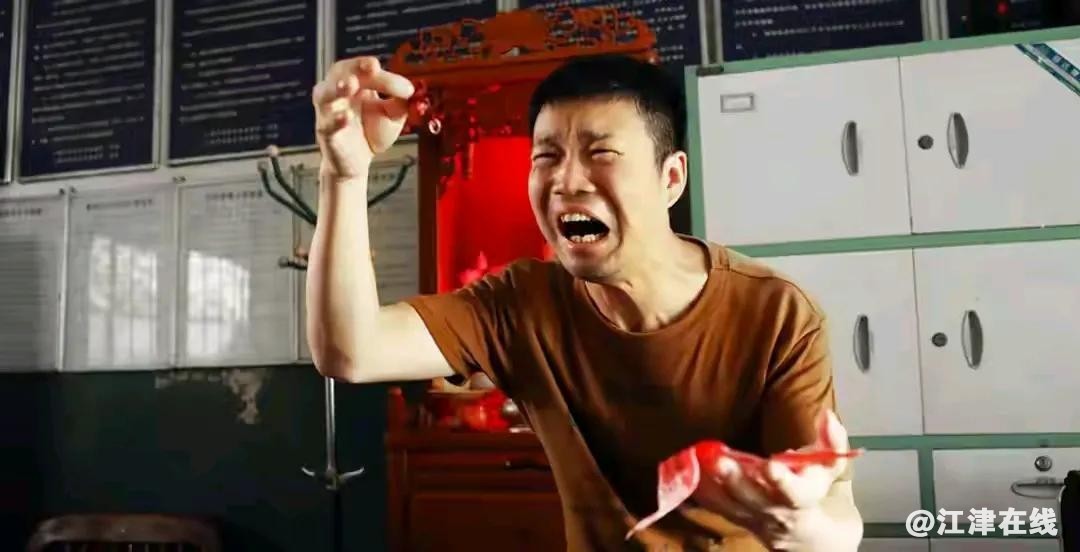 e1ab2b9fb49440fdb883e718d92dfd80~tplv-tt-origin-web:gif.jpeg?_iz=58558&from=article.jpg