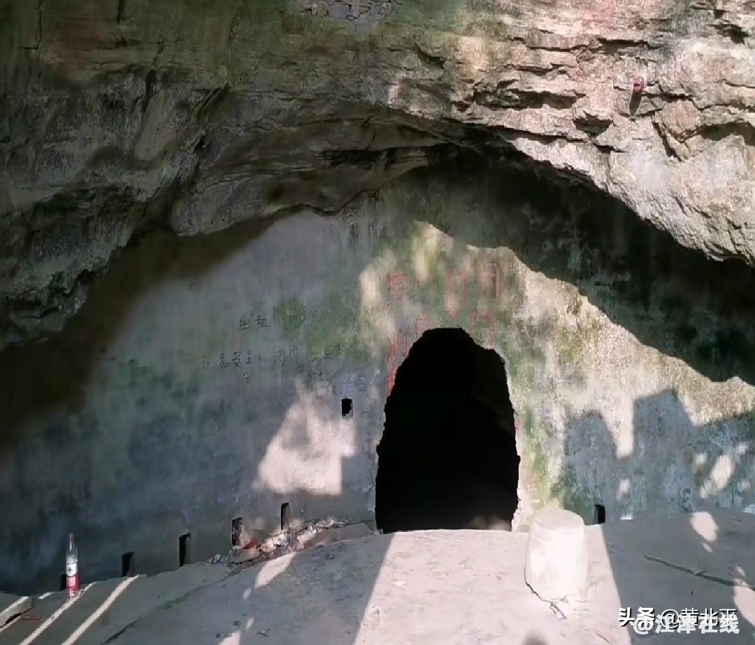 3c1f061603b04a6fbf0ca4fa8401519a~tplv-tt-origin-web:gif.jpeg?_iz=58558&from=article.jpg