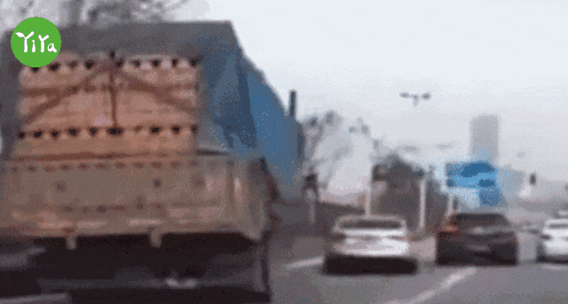 c5d8ad2b6e353592bfed50af3b2db23d.gif