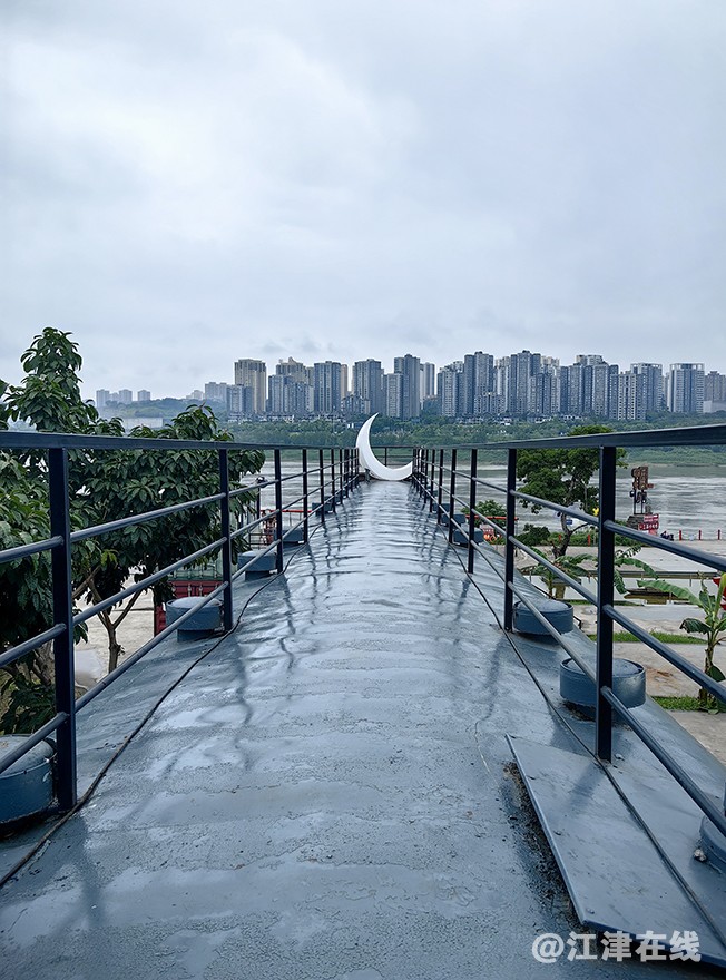 绿皮车 (4).jpg
