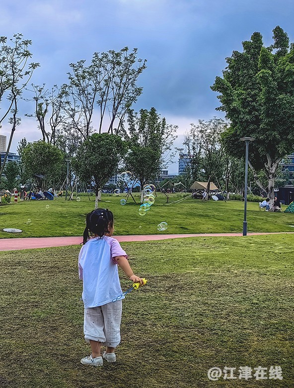凤栖湖畔 (12).jpg