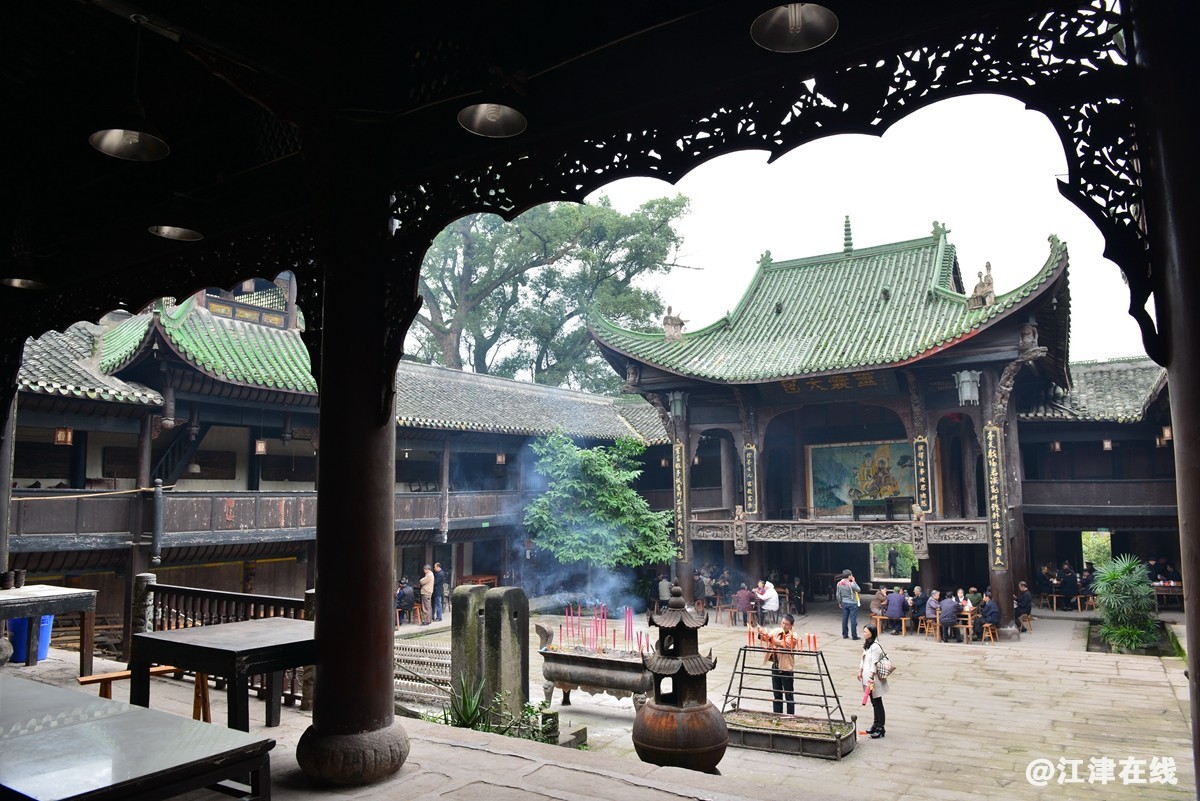 a2386d0080e8448698146b670e6c4765~tplv-tt-origin-web:gif.jpeg?_iz=58558&from=article.jpg