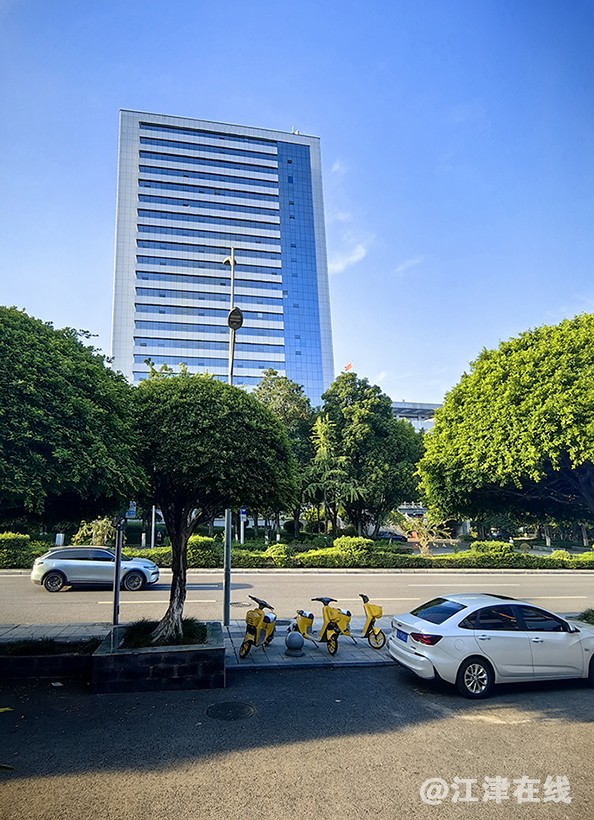 街景 (1).jpg