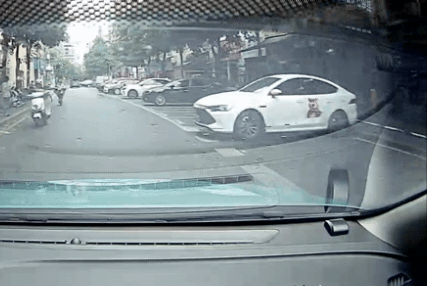 9a6c703299043ea0d332488b88f772a3.gif